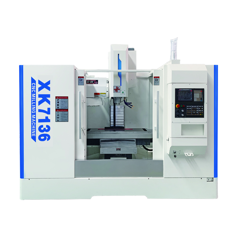 Используется cnc Вертикальный фрезерный станок центр XK7136