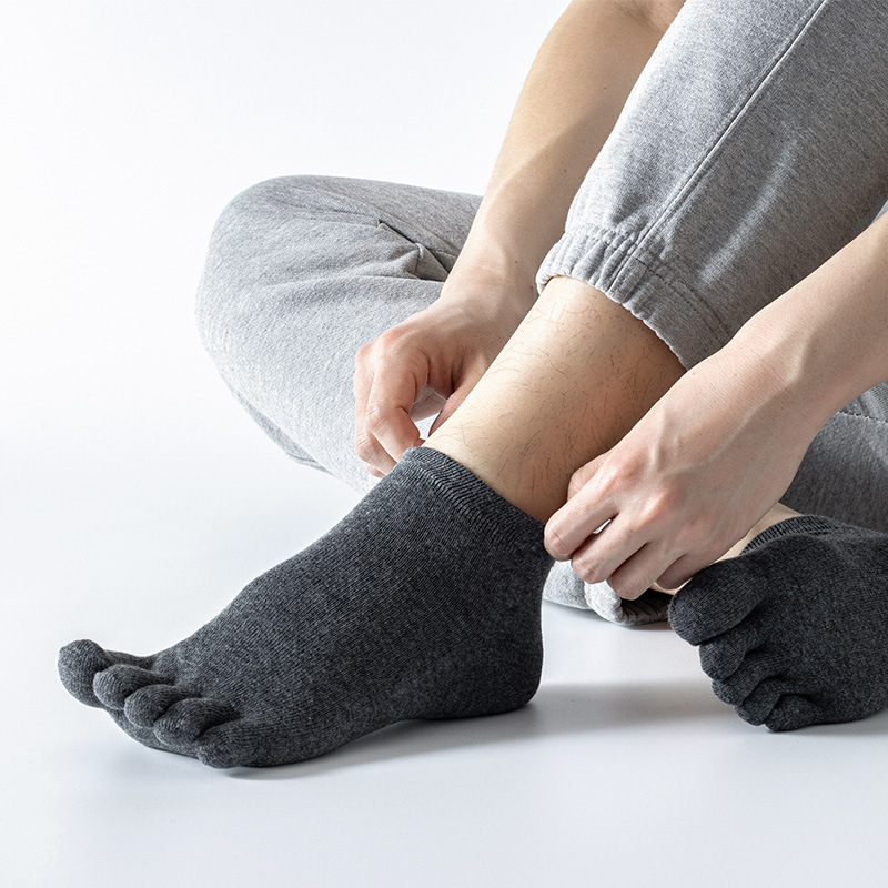 Wholesale Breathable Sport Five Finger Men Unisex Running Grip Non Slip 5 Toe Ankle Socks