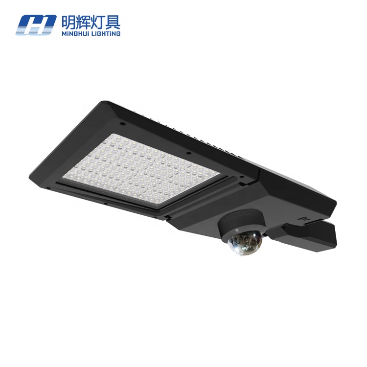 Заводская цена водонепроницаемый IP66 130lm/w 200 Вт светодиодный уличный фонарь с датчиком движения