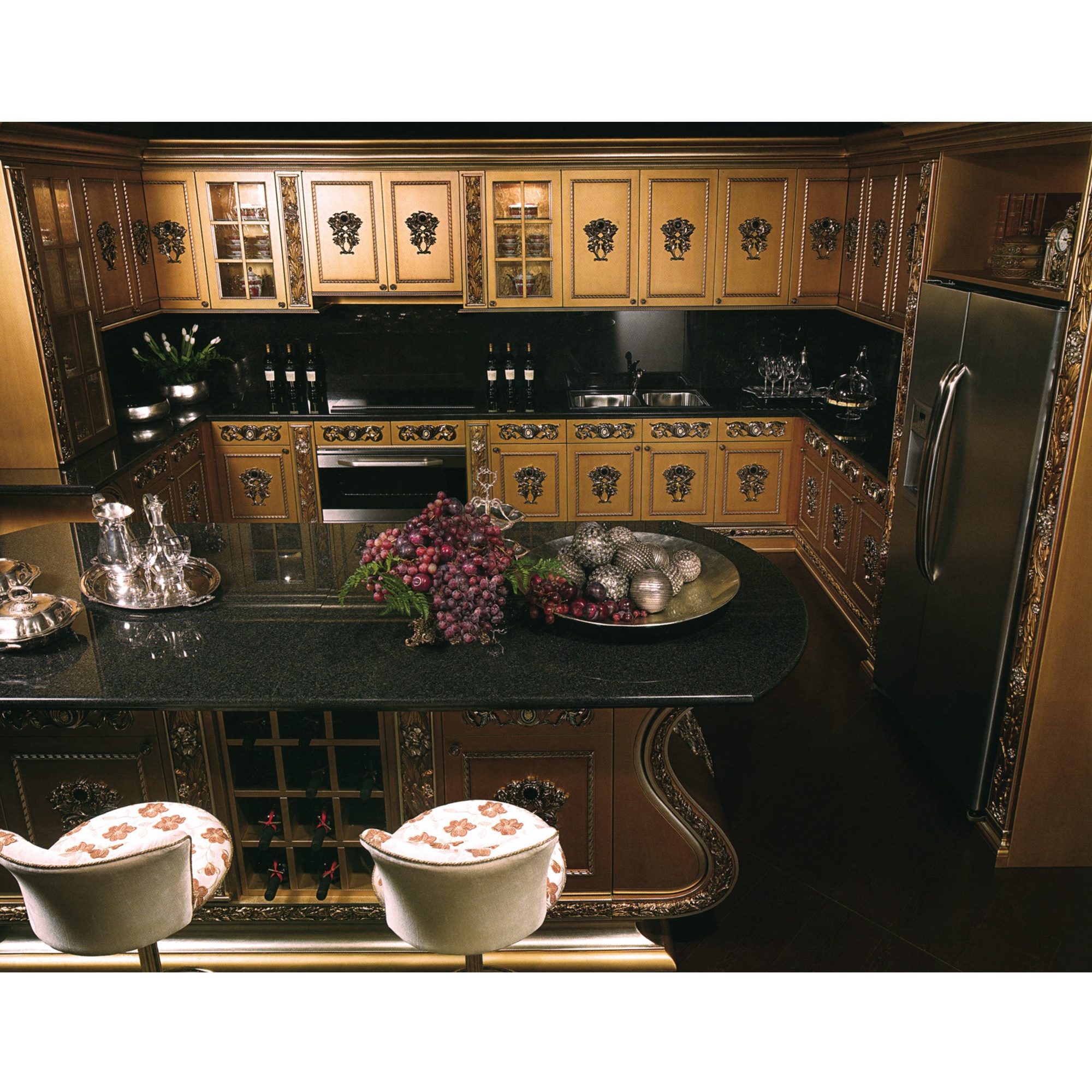 new arrivals 2021 luxury gold color wooden kitchen cabinet set