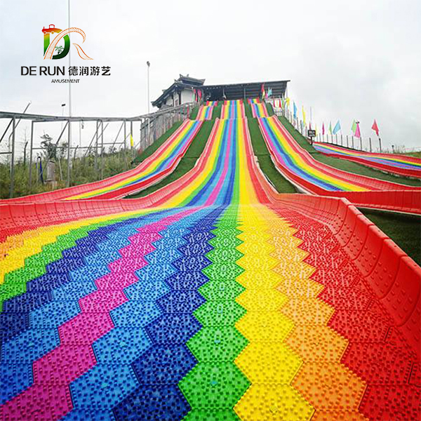 Hot Sale Most Popular Outdoor Playground Equipment Amusement Rides Rainbow Dry Snow Slide