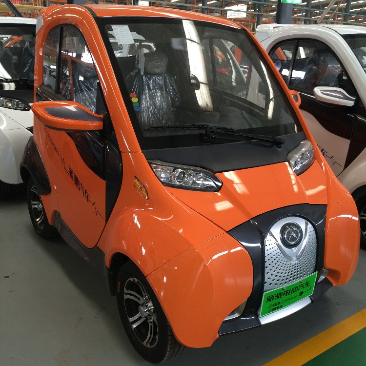 2021 New High-End Four Wheel Adult Electric Mini Car Two Doors Electric Vehicle