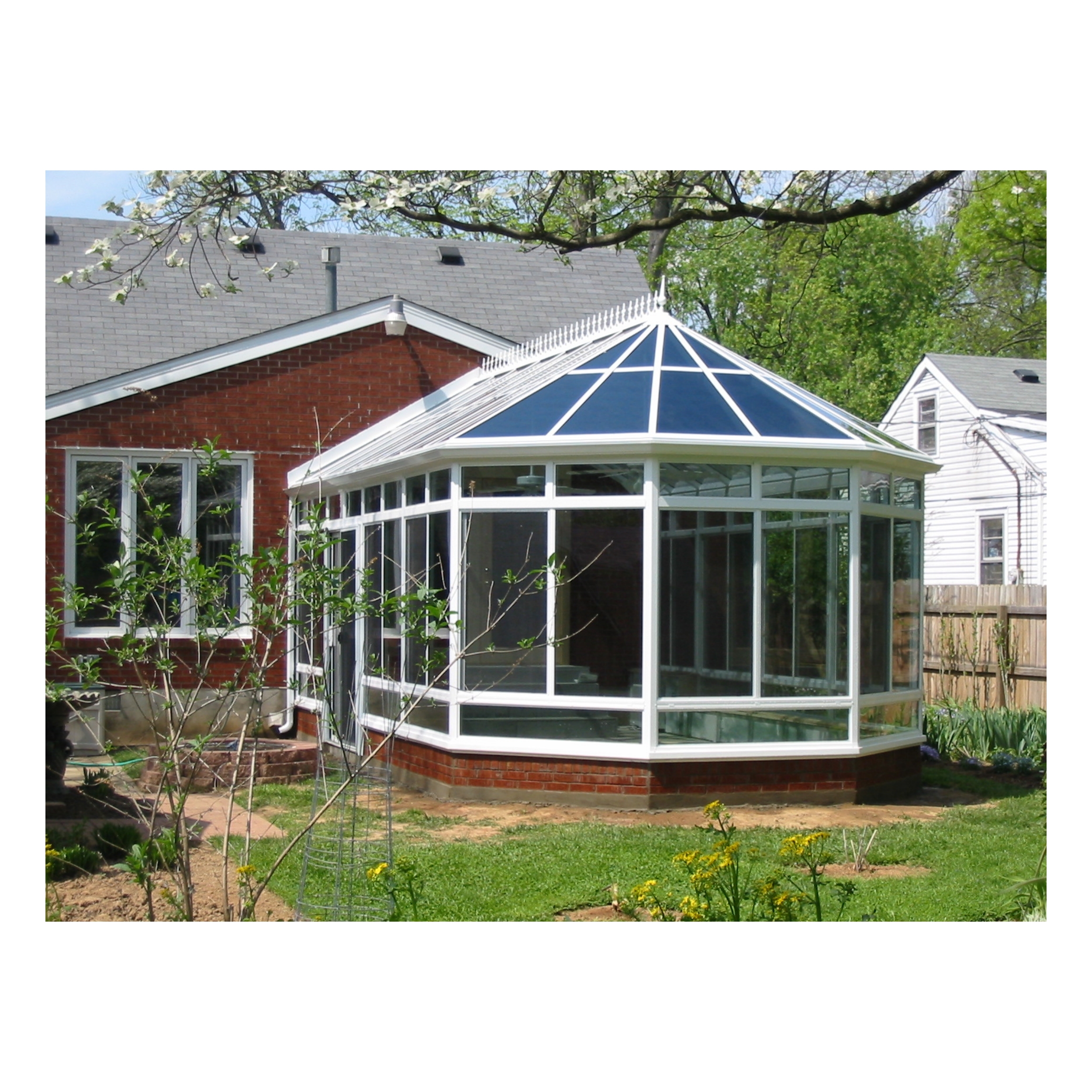 High Quality Backyard Conservatory Modern Outdoor Glass House Extension Sunroom Greenhouses