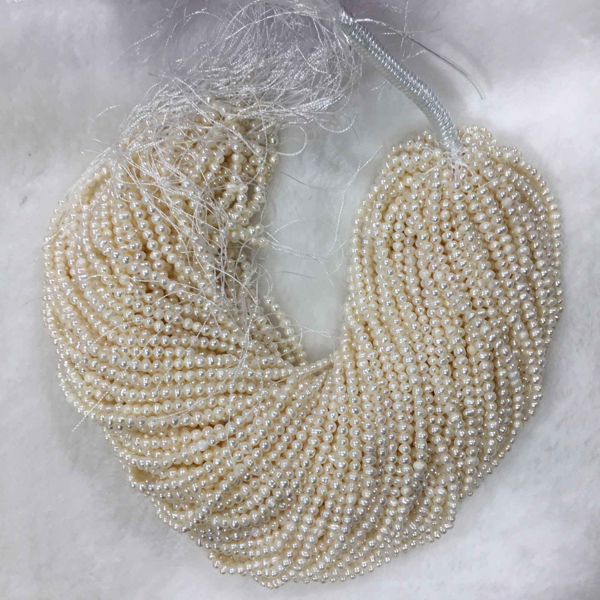Factory Wholesale 5 ~ 6mm Fresh Water Pearl Potato Near Round Bead Clothing Bracelet Necklace Fashion Diy Jewelry Accessories