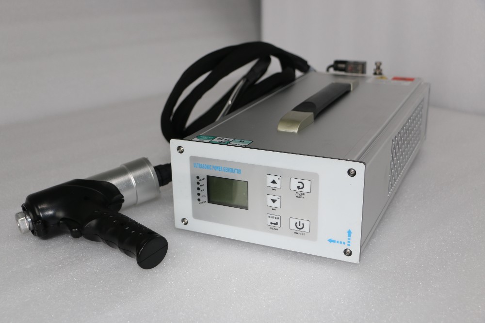Small digital 40KHz 1000W hand spot welder for ultrasonic welding