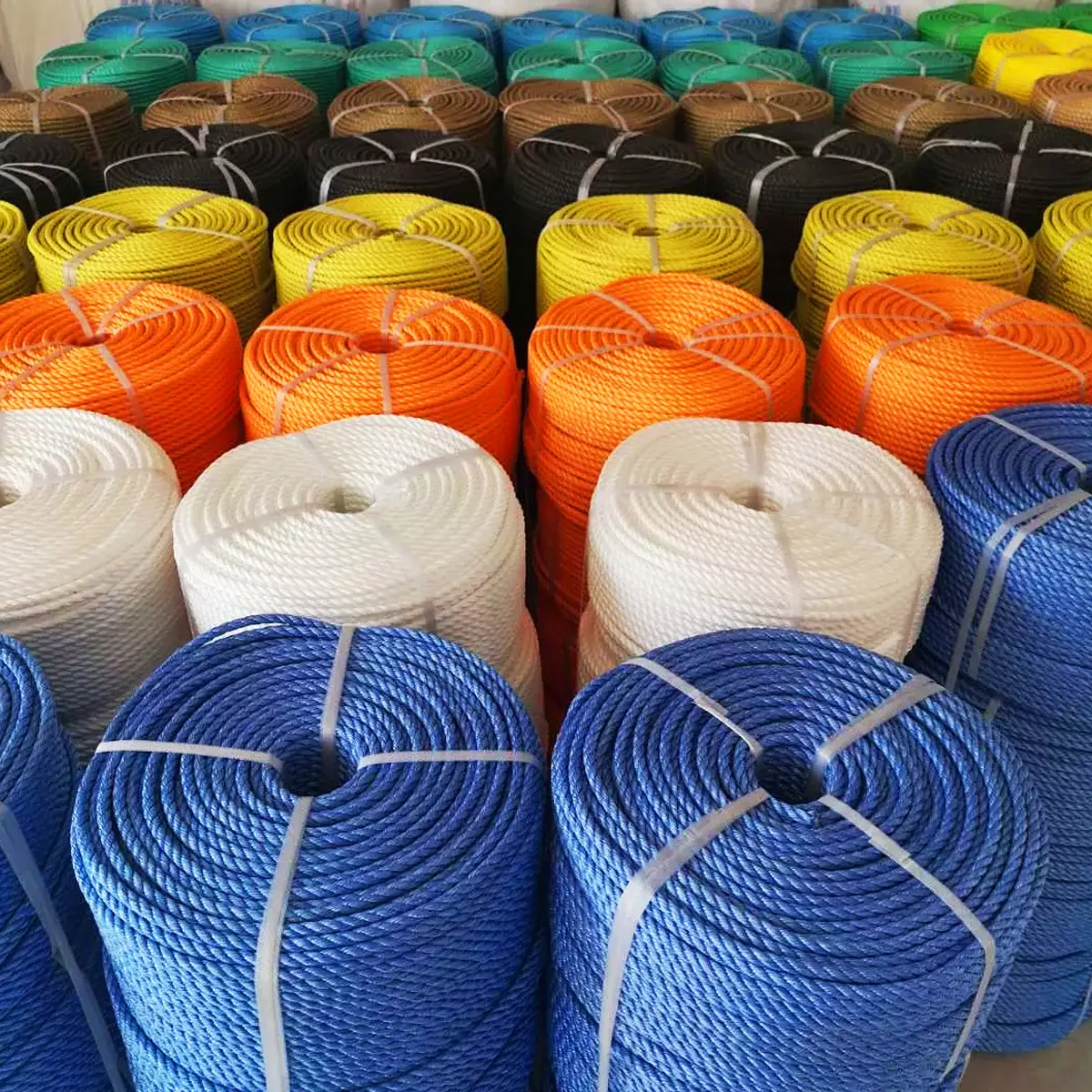 3 Strand Fiber polypropylene Braided Twisted Rope For Marine Superior Strength pp Mooring Rope