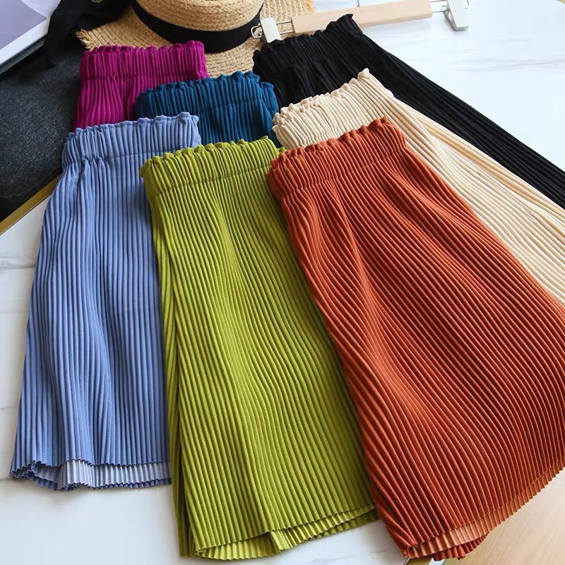 New 2021 Summer Casual High Waist Solid Color Wild Fashion Europe Wide-leg Pants Elastic Waist Pleated Women's Shorts