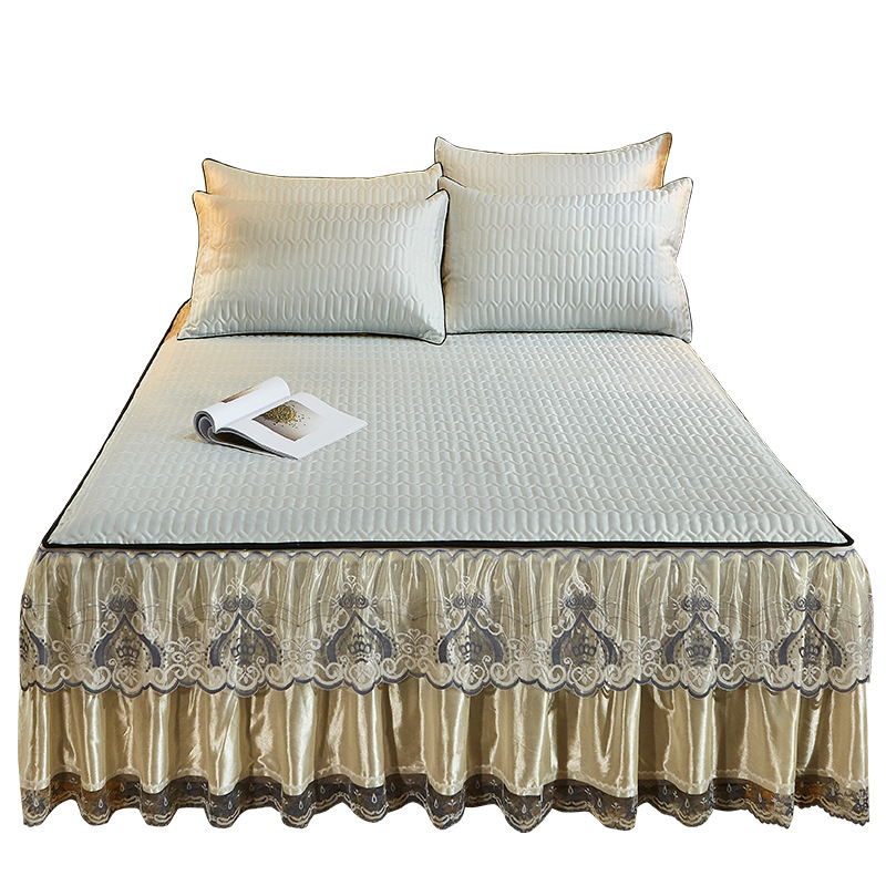 Folding Type Ice Silk Three-piece Summer Mat Foldable Bedding Skirt King Ruffle Thin Bedspread