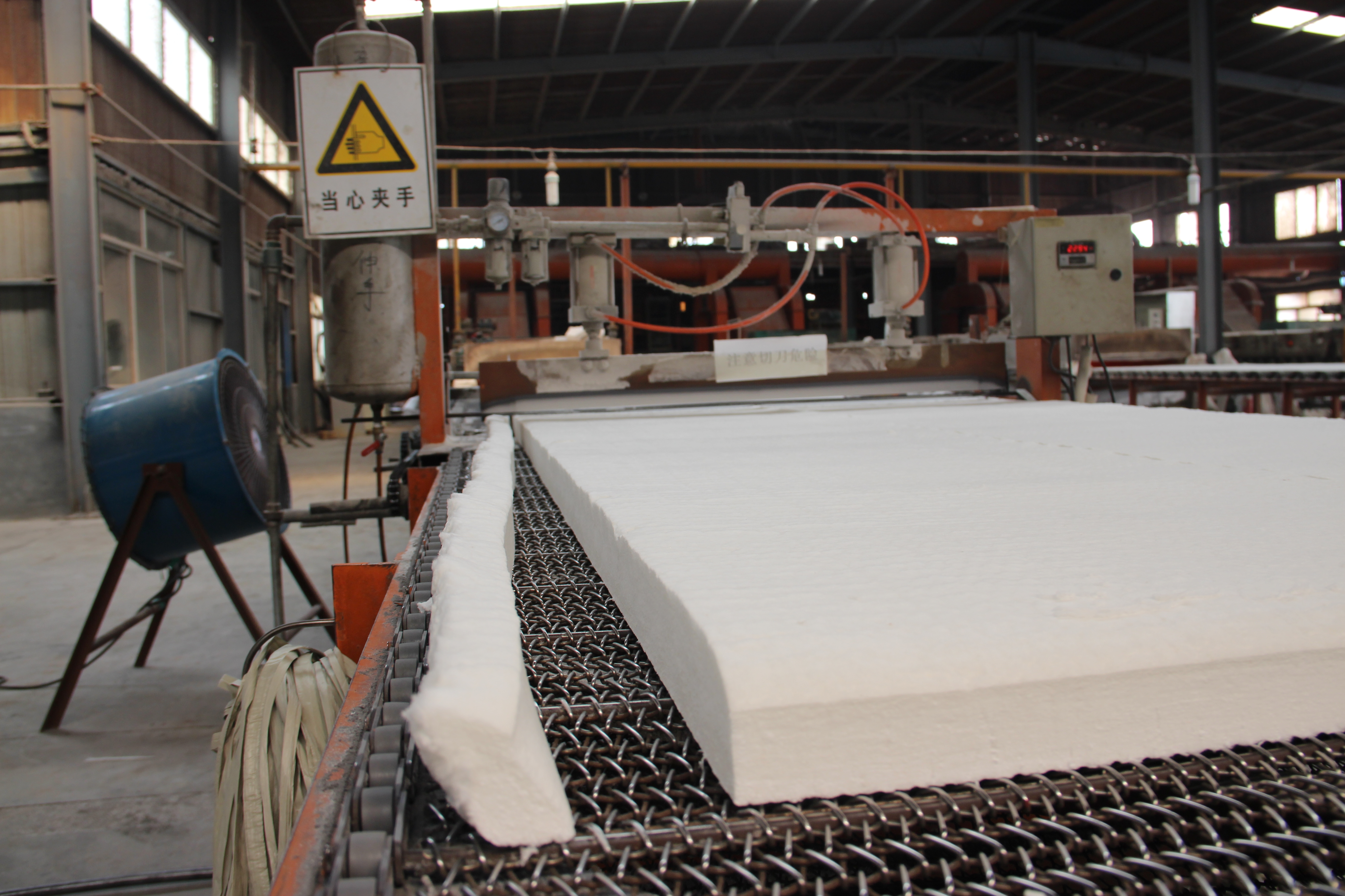 Heat Treatment Furnace Lining Insulation Refractory Fiber Blanket 1260 Ceram Fiber Insulation