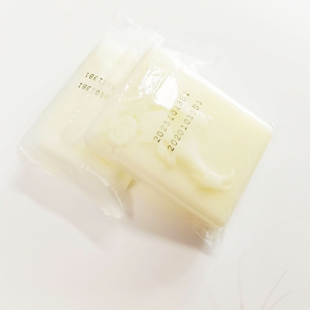 Manufacturer OEM Bulk Skin Whitening Glycerin Soap with Goat Milk