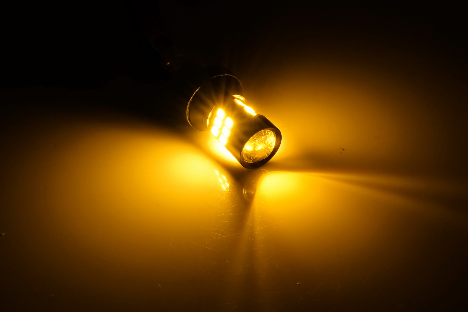2021 Новый Прямая продажа с фабрики 1157 3157 12v 30v Canbus 21smd 2835 7443 Светодиодная лампа со встроенным резистором горки