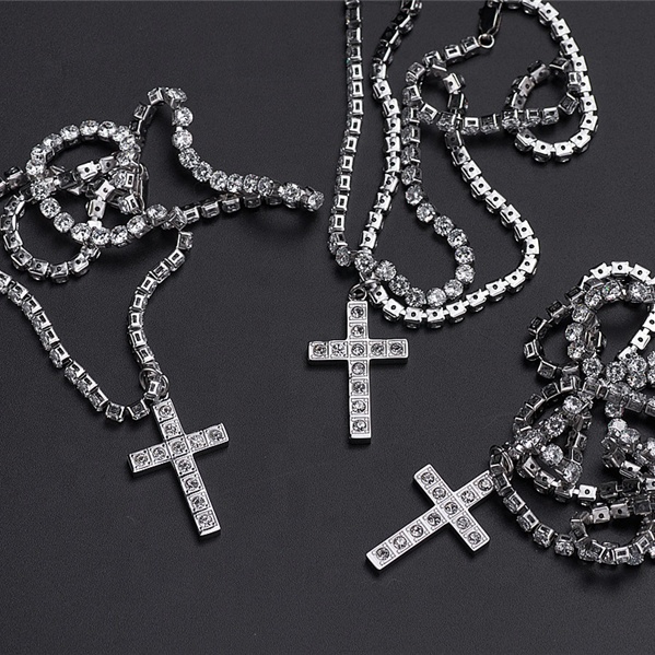 Amazon Hotselling Hips Hops 18K Gold Plating Silver ced Out Moissanite Diamond Cross Pendant