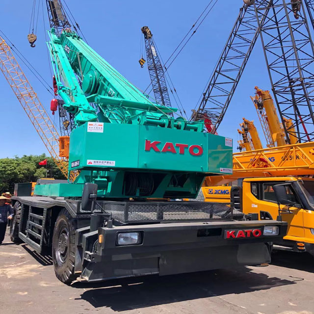 Japan kato rough terrain crane GR250N Tadano TR250 TR350 TR500 25t 35T 50T Rough crane Kato KR25H KR50H