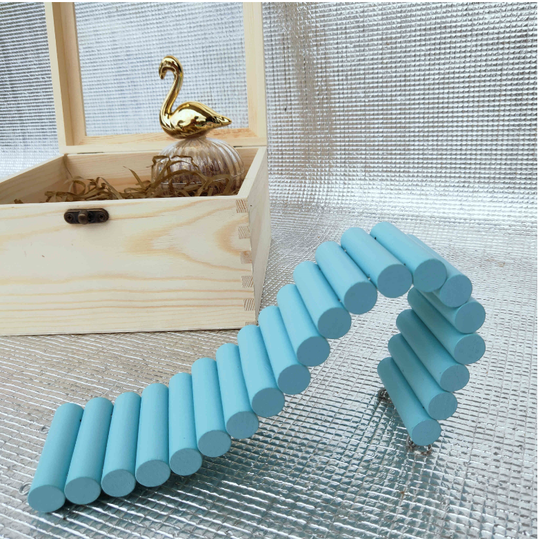 USA Hot Sale Colored Wooden Hamster Toy Ladder Pet Stairs Step Climbing Ladder Pet Fence Ladder Stand Pet Supplies