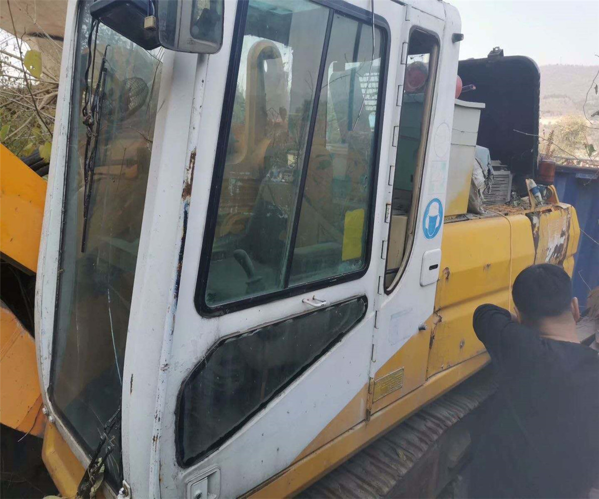 Italy made borehole rig used condition BG22C BG24 GB24 BG25 BG26 hydraulic drilling rig for sale