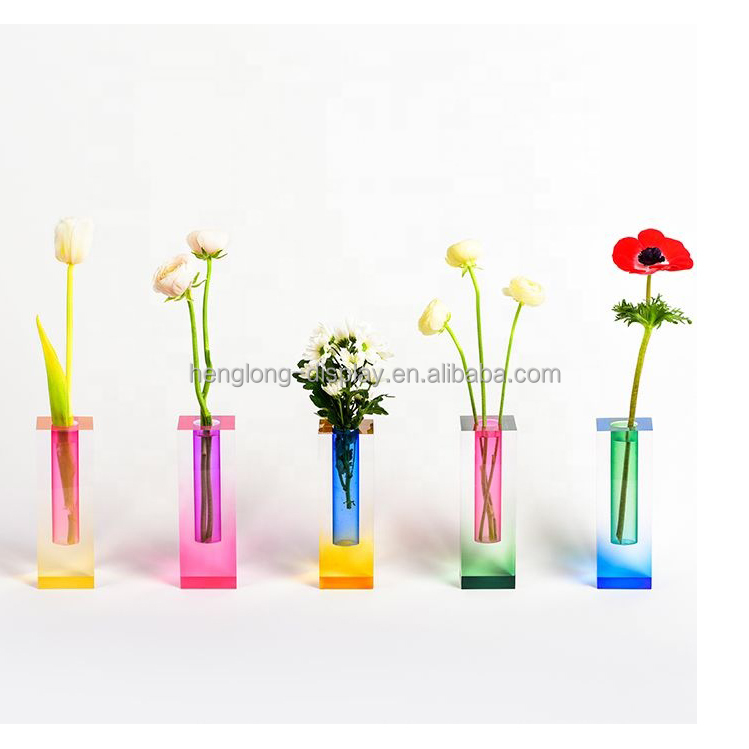 Factory Fast Shipping Customized Home Decoration Creative Custom Tall Acrylic Plastic Vase