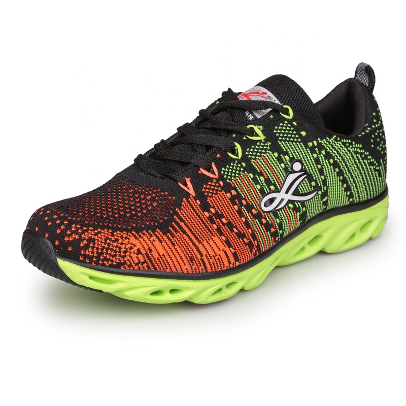 Wholesale fashion lightweight men's women's casual comfortable breathable running shoes