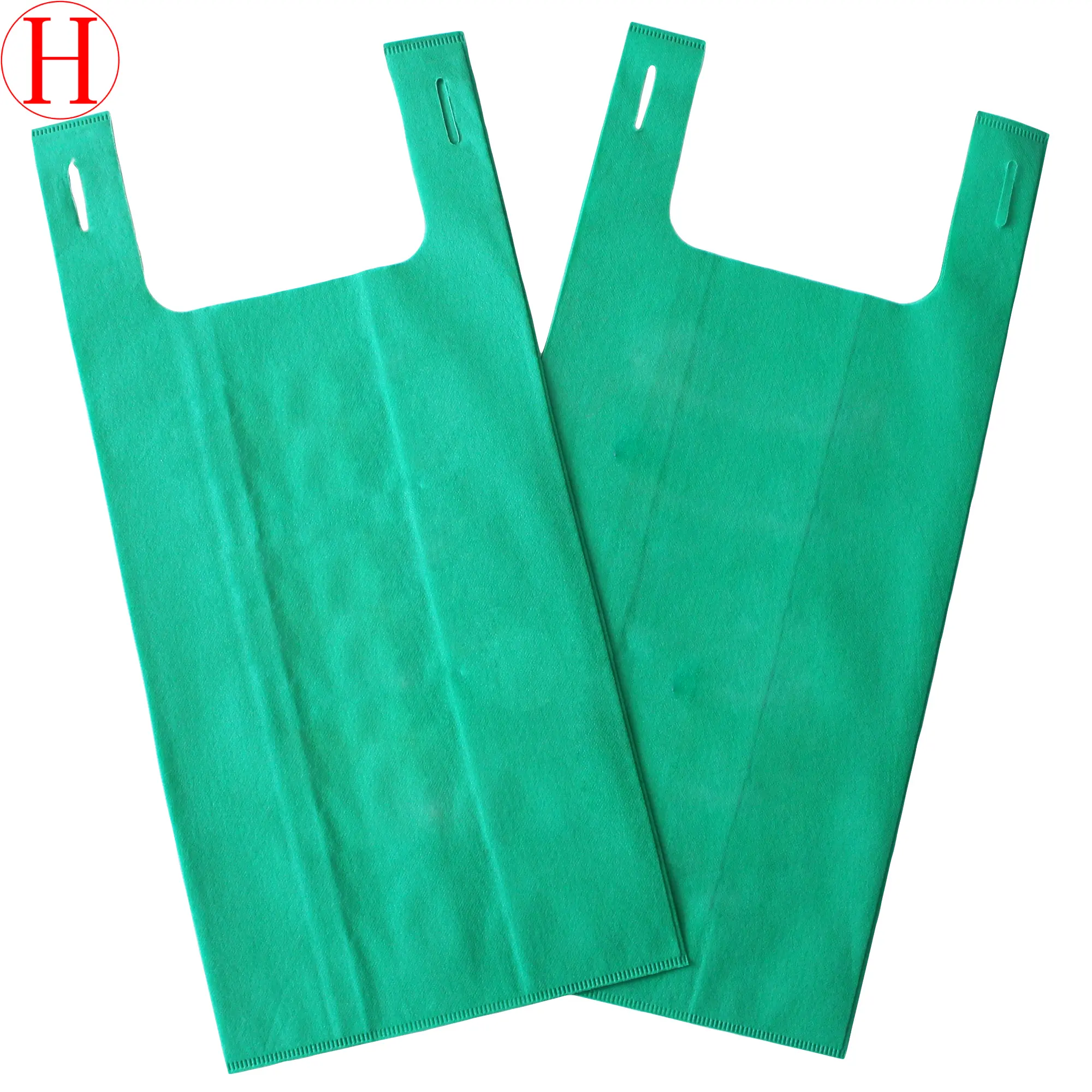 Fashion pp cheap customized eco-friendly reusable U cut nonwoven t shirt shopping bags for supermarkets stores and grocerys
