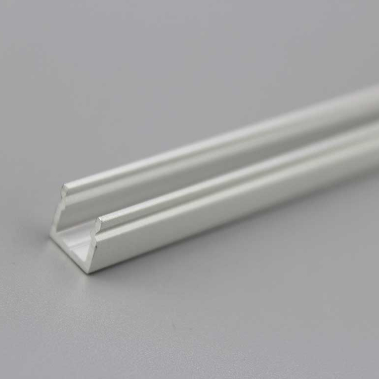 Topline Alu 7 IP20 полулинейная молочная крышка 8x10 мм прямоугольная Светодиодная лента