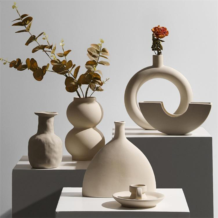 Nordic matte custom irregular flower vase handmade art porcelain ceramic flower vases for home decoration gift