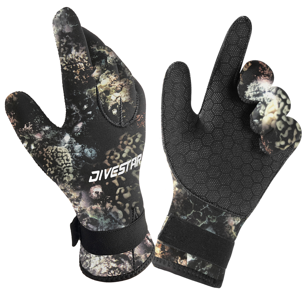 Divestar Customized keep warm waterproof 3MM 5MM neoprene diving gloves