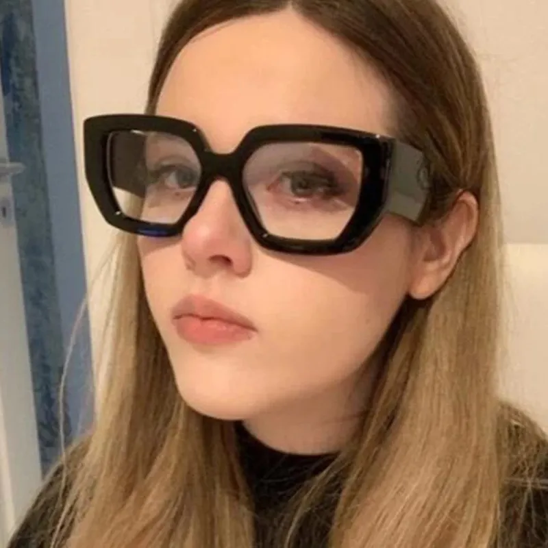 2022 Vintage Square Big Frame Glasses Frame Fashion wood frame eyeglasses Female Transparent Optical Green Eyeglasses