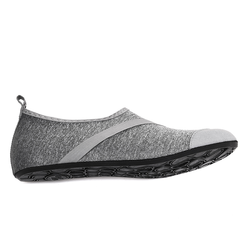 Barefoot Water Shoes Quick Dry Unisex Sports Aqua Shoes Lightweight Durable Sole for Beach Pool Sand Swim Surf Yoga