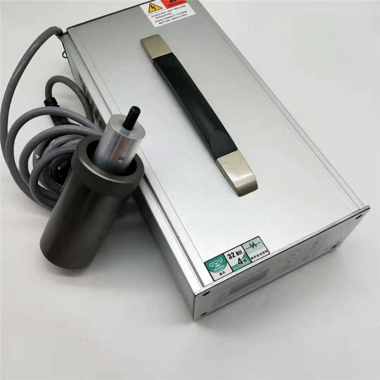 2019 Горячая продажа 20K 2500W Ультразвуковой точечный сварщик для пластикового wleding