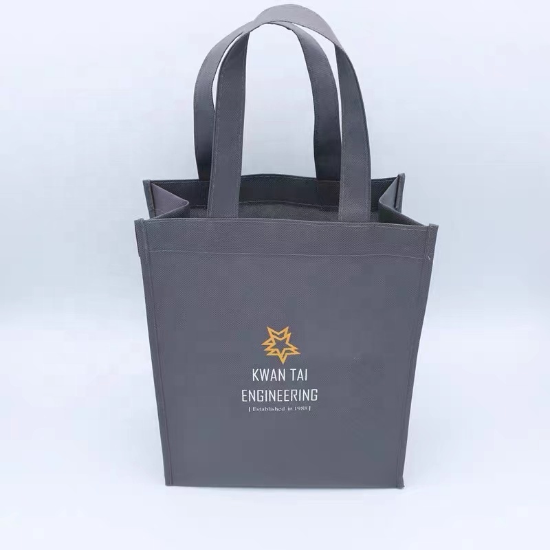 Cheap tote bags custom printed recyclable fabric non woven shopping bags with logo