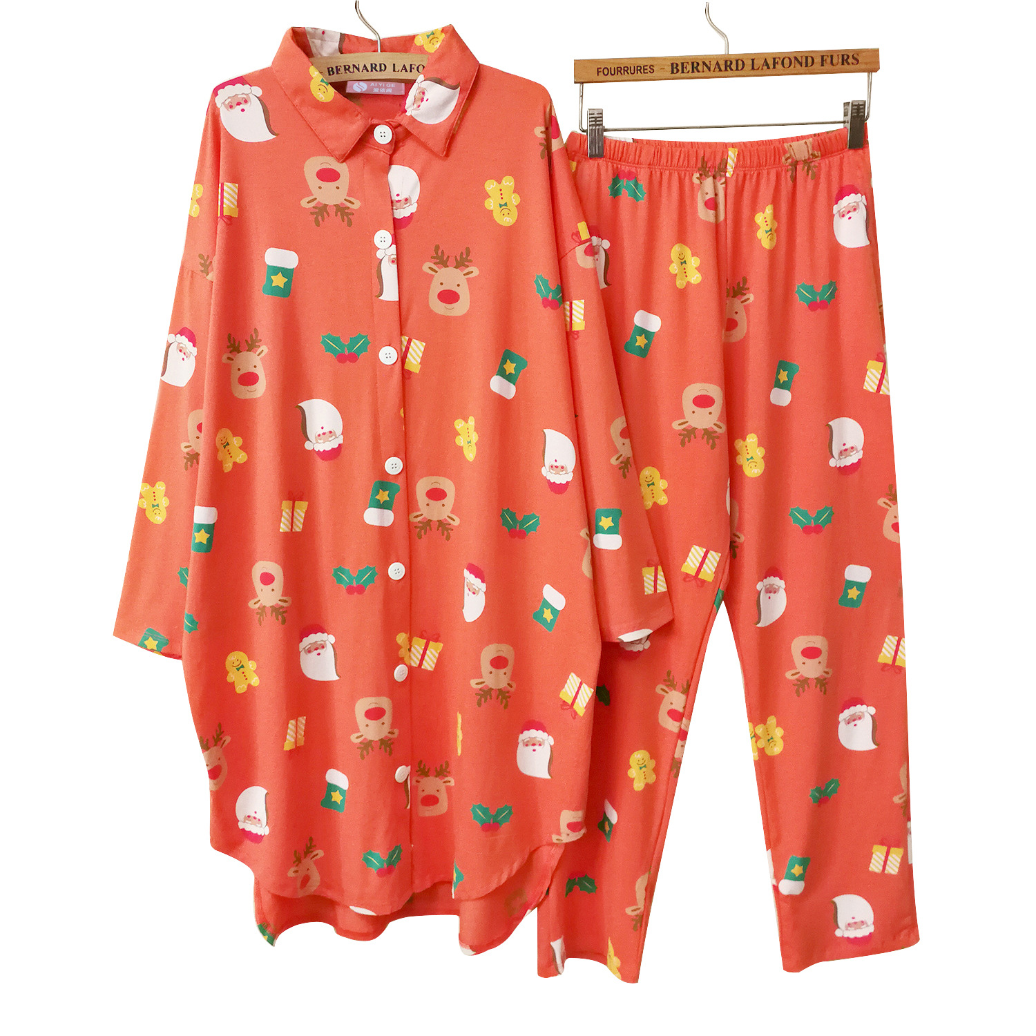 Eco Friendly And Breathable Lovely Santa Claus Pattern Christmas Pajamas For Women