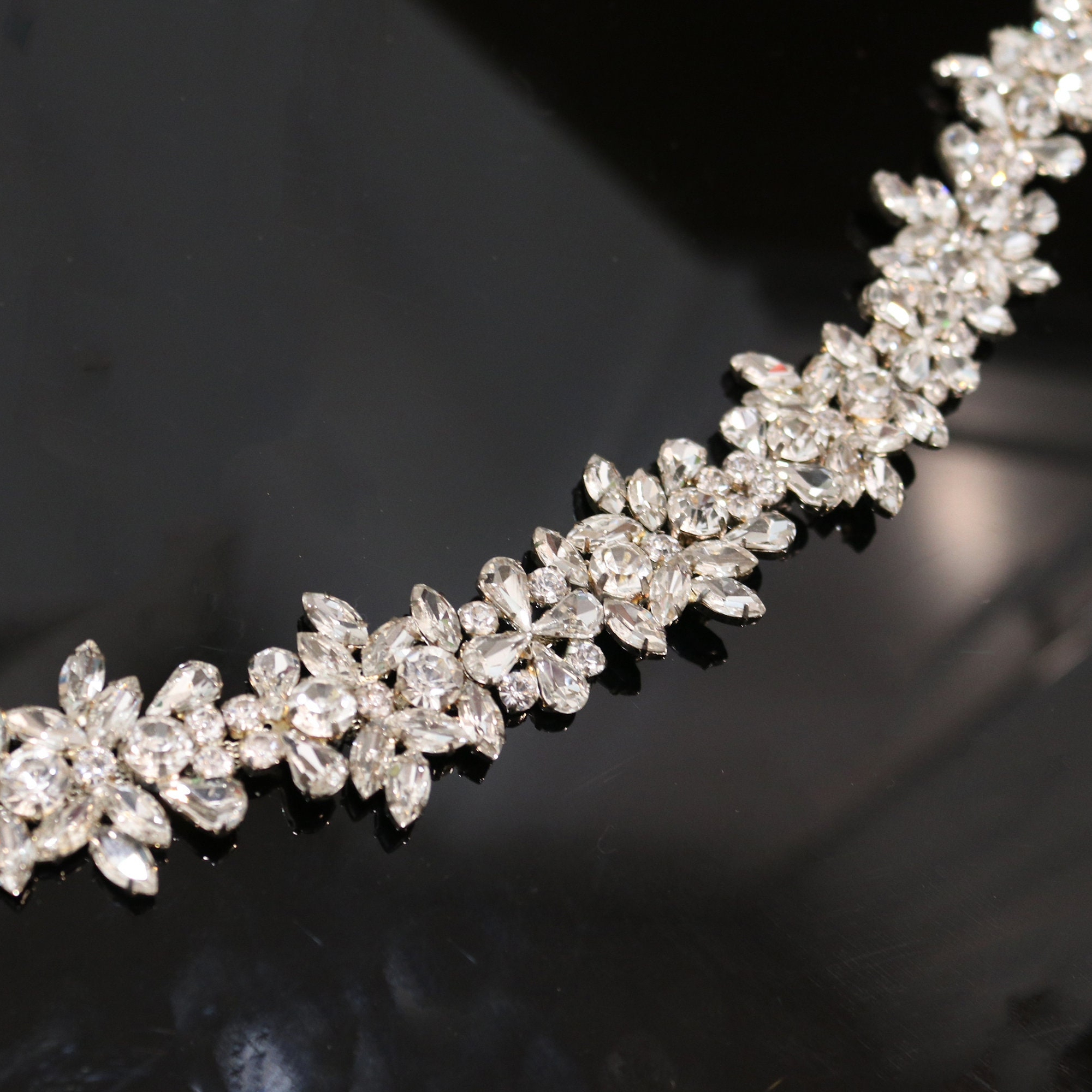 Cadenas de diamante Shiny copper based crystal rhinestone chain trim for dress decoration