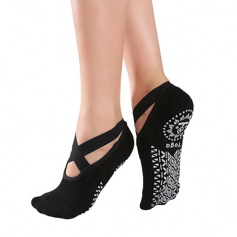 2021 Cosy Soft Terry Cotton Grips Yoga Socks for Women All Season Non Skid Barre Pilates Socks