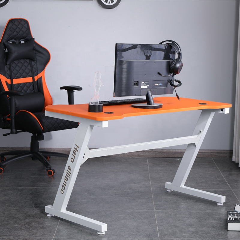 PC competition computer table multi function wireless charging gaming table with usb port for home