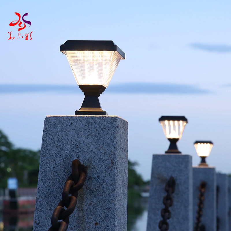 Small square shape aluminum Stigma lamp solar garden lights Outdoor LED Pillar Lights outdoor lights for pillars