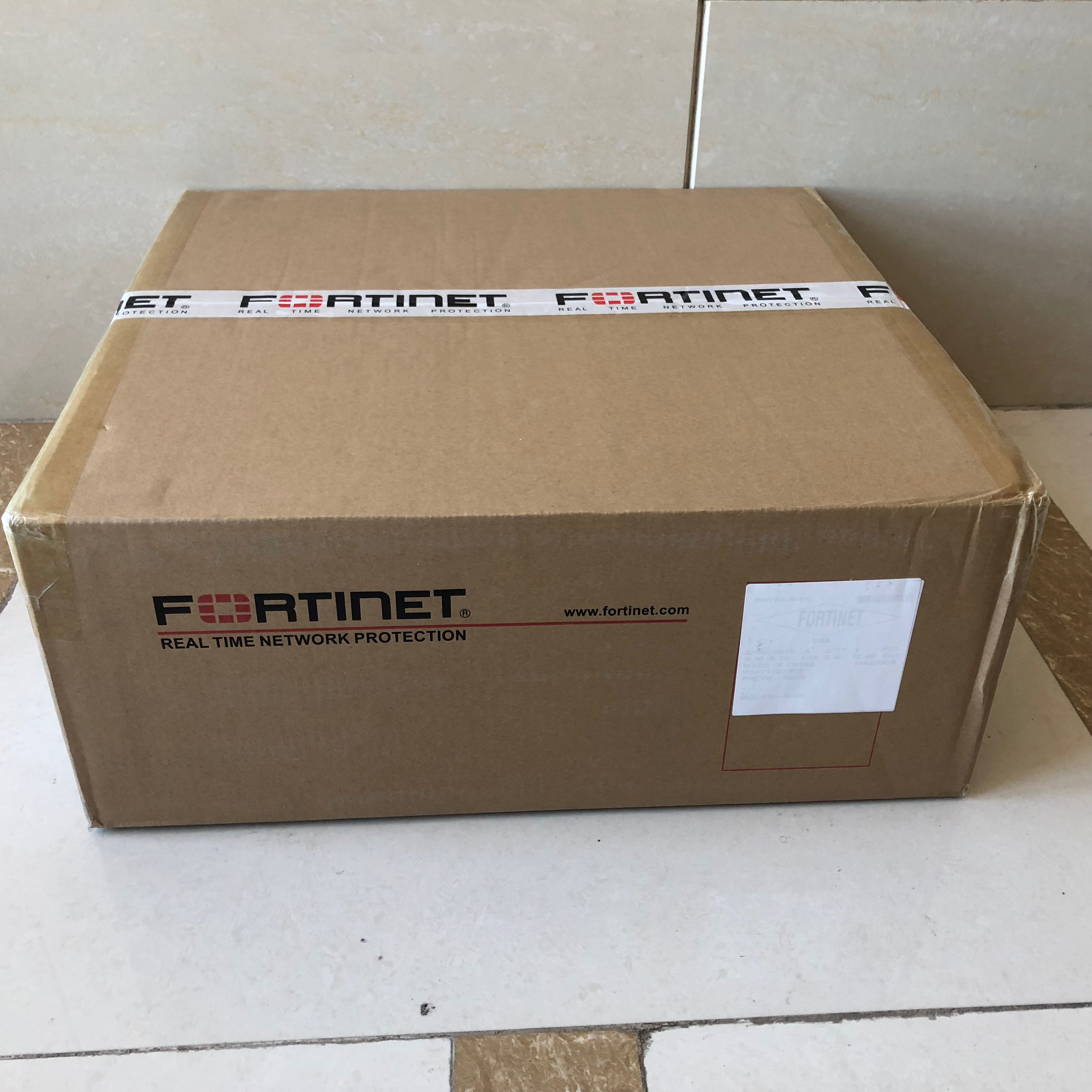 Fortinet 22x GE RJ45 порты брандмауэр FG-800D
