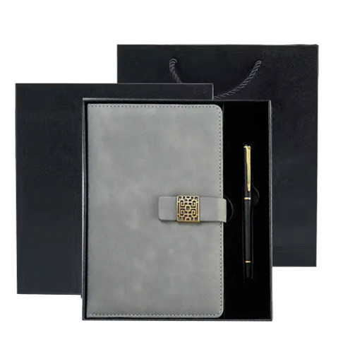 Wholesale Custom Logo Journal Magnetic Buckle Pu Leather Notebook Business card holder Insulated Water Bottle Stationery Set