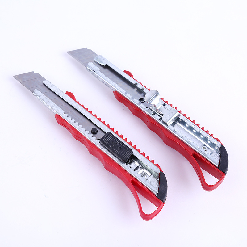 Wholesale cheap multifunctional stainless steel handmade wallpaper knife large utility knife