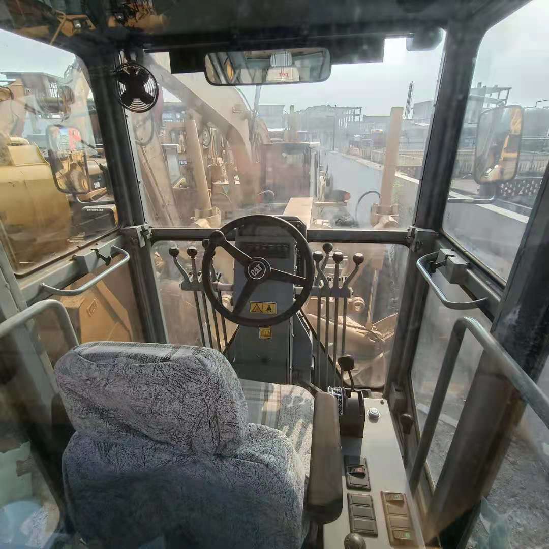 Cheap Hot Selling Original Used Japan imported CAT 140H In Good Condition With High Efficiency