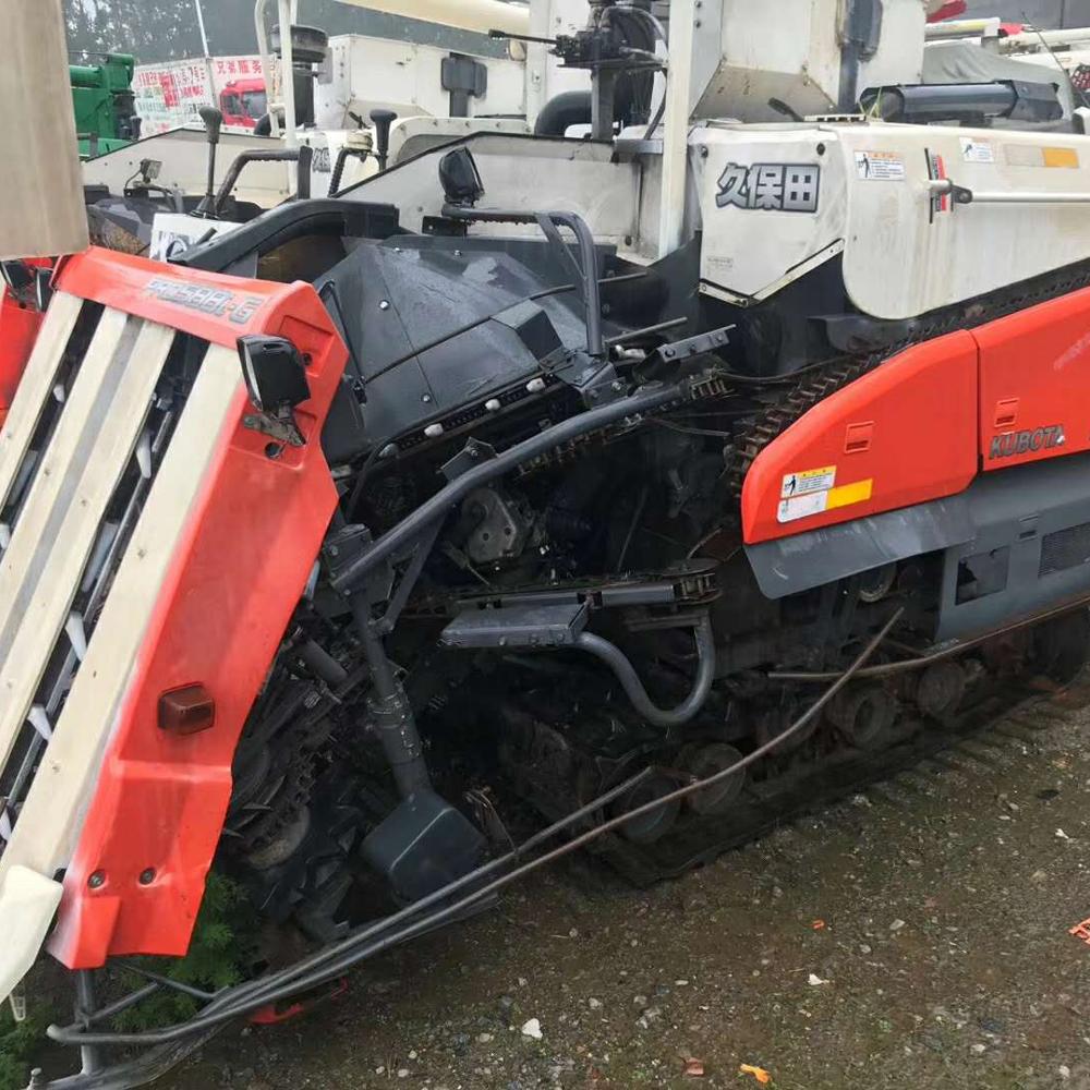 Лидер продаж, зерноуборочный комбайн Kubota на Филиппинах