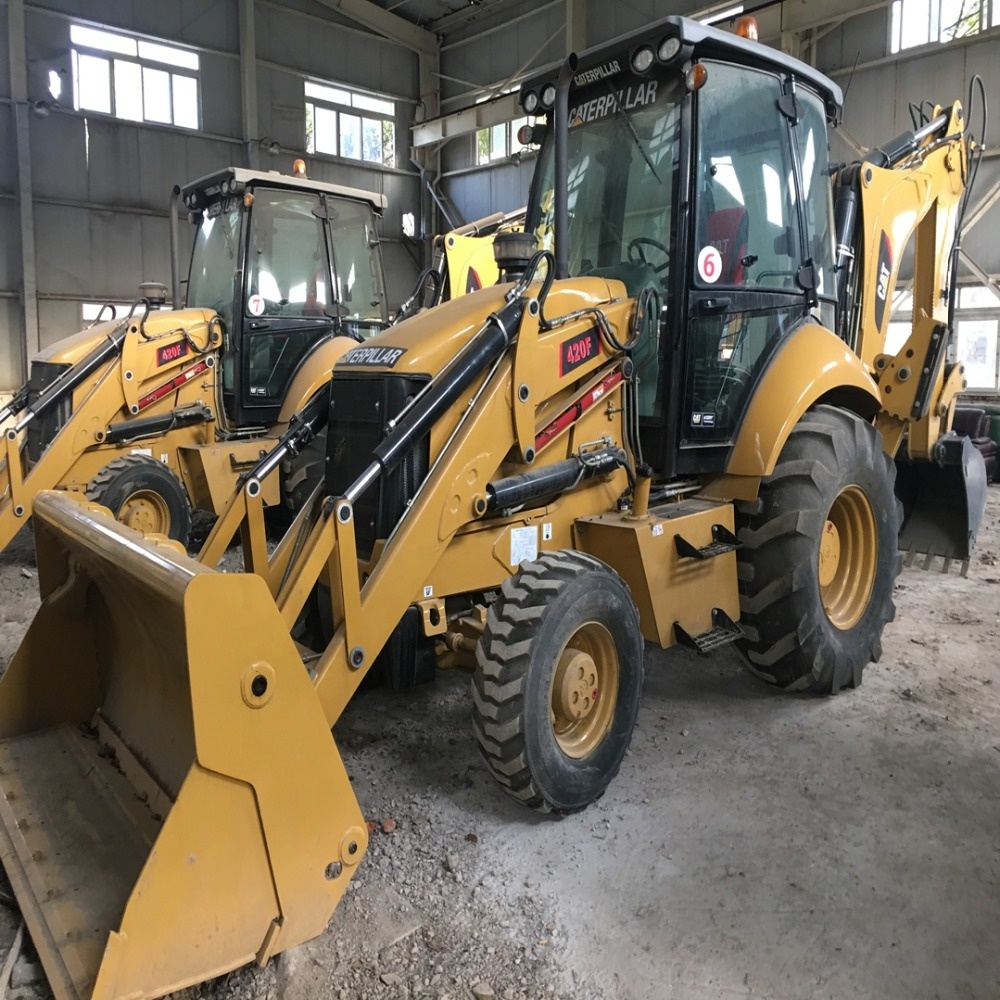 Подержанный экскаватор-погрузчик cat 420F для продажи в Шанхае