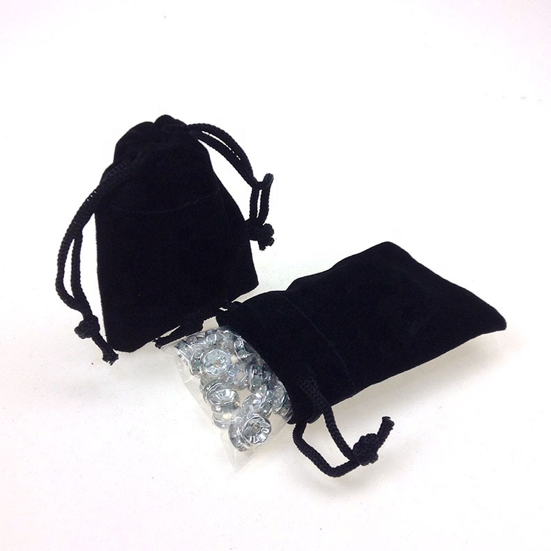 Изготовленный на заказ черный рюкзак drawstring бархат маленький черный мешок для подарков 10*15 см
