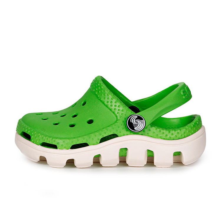 Wholesale white blue boys girls unisex high quality US size new outdoor sandal summer children EVA garden sabots kids clogs