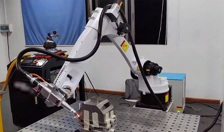 Arm Weld Fiber Automatic Metal Air Cooling Laser Welding Robot