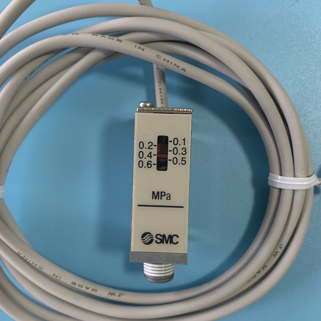 New SMC Pressure Switch 3C-IS10-01S-6L