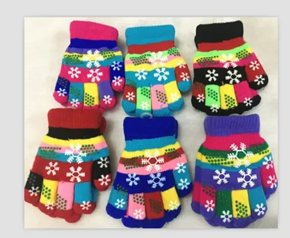 Wholesale Custom Children's Mittens Snowflake Five Fingers Boys and Girls Baby Winter Warm Striped Jacquard Gloves