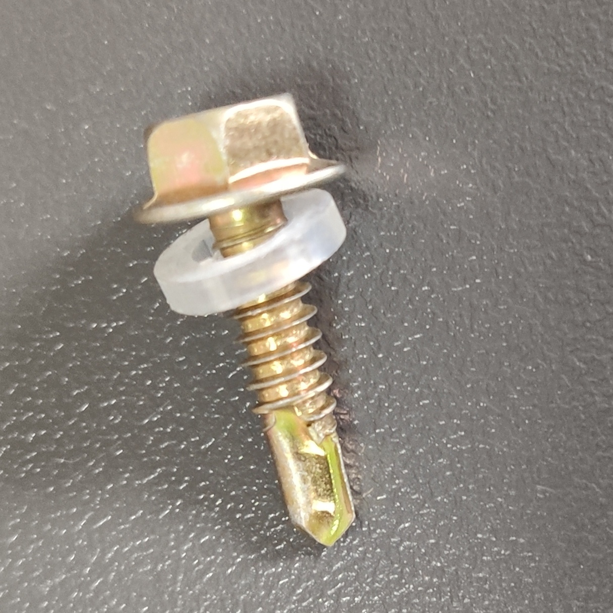Hexagon washer head drilling screws with tapping screw thread