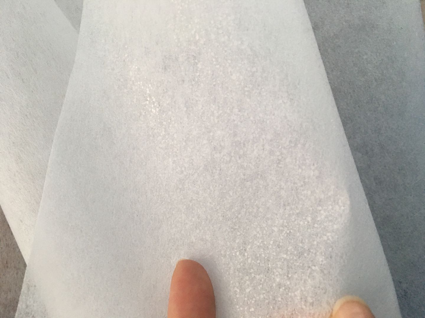 1050HF non woven fusing interlining Gum Stay Chemical Bond garment fusible Interlining HF Quality