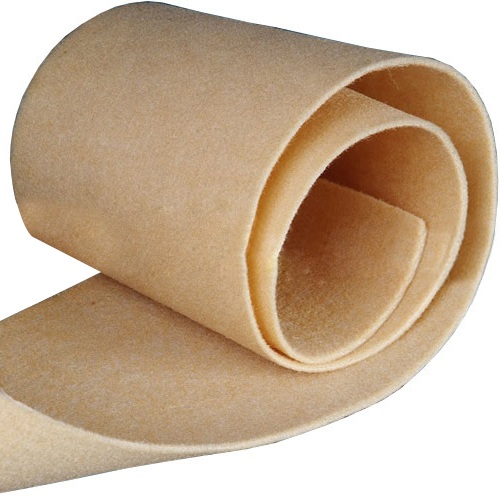 Polyester felt for paper making machines