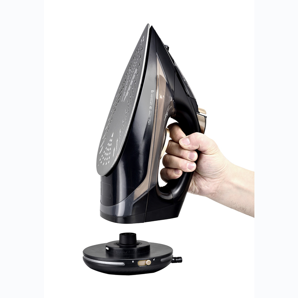 Factory Supply Steam Iron for Clothes High Market Ceramic Soleplate Anti-clac anti-drip and auto shut-off