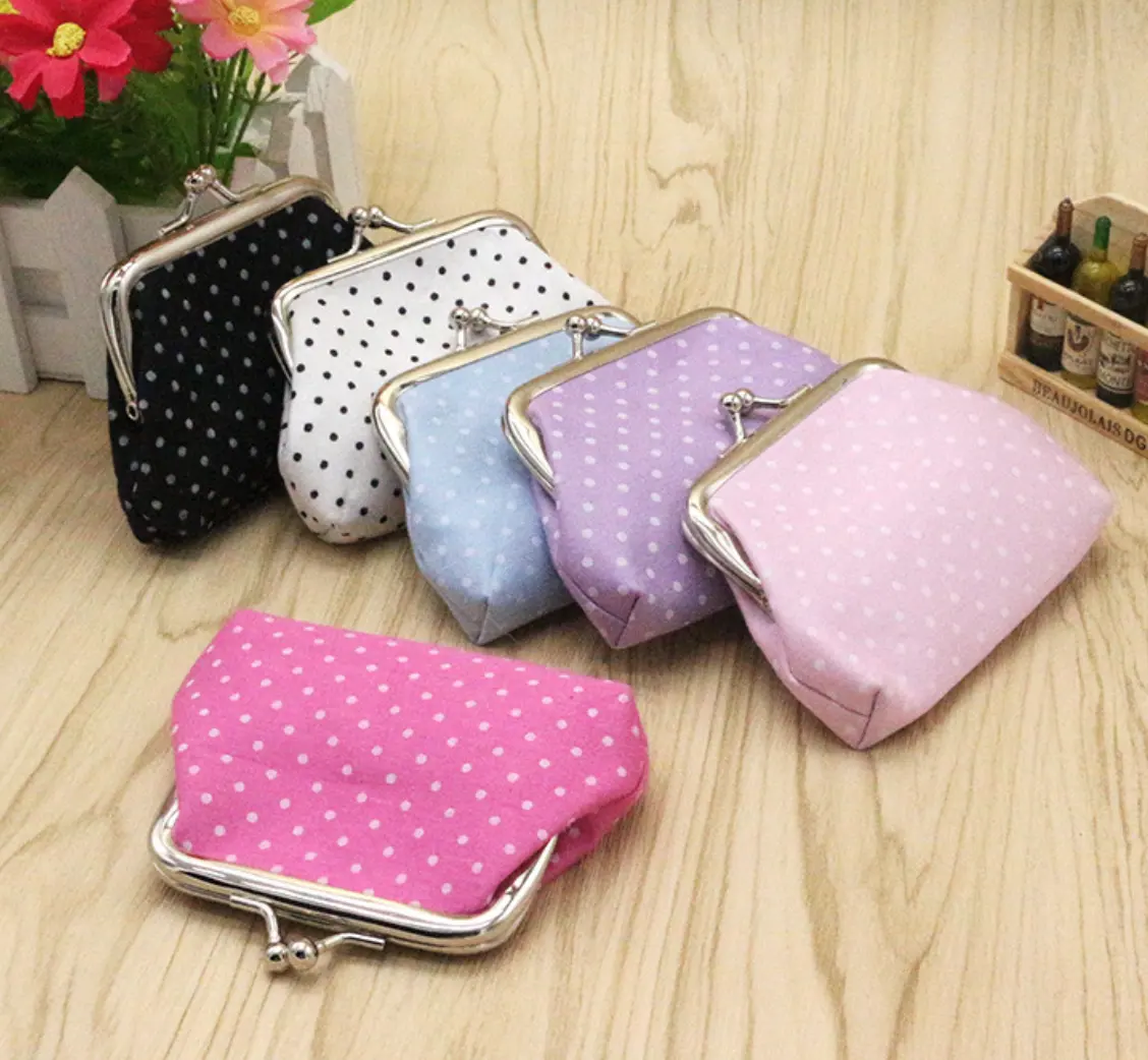 Wholesale small polka dot fabric coin purse buckle mini coin purse